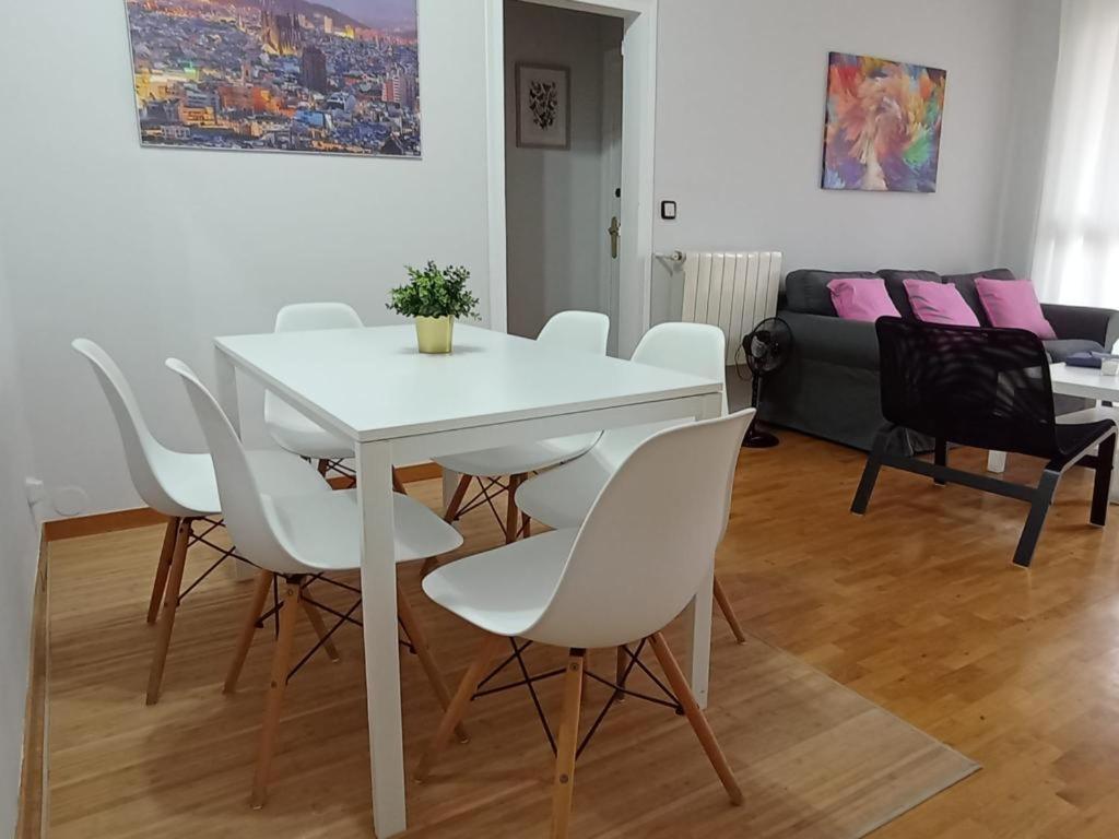 Sant Jordi Pisos - Dos De Maig Appartement Barcelona Buitenkant foto